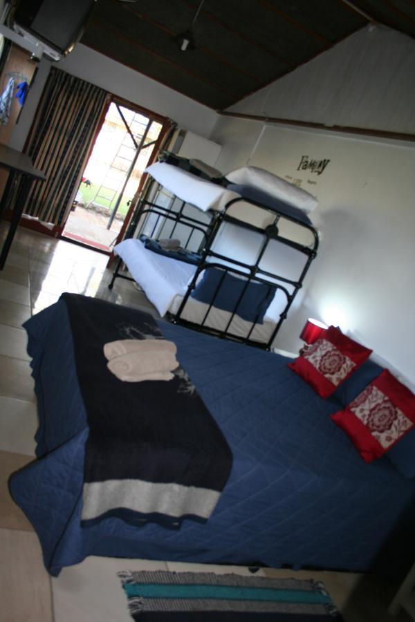 Akwela Guest Farm Hotel Bloemfontein Exterior photo