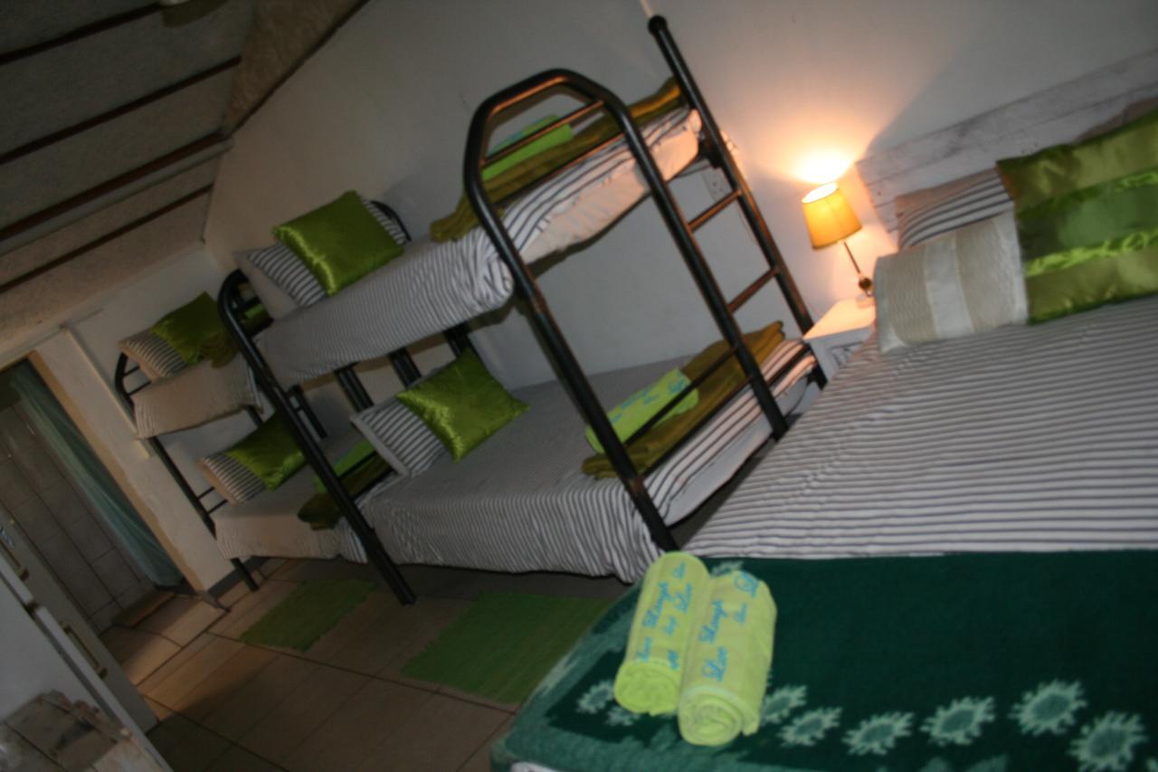 Akwela Guest Farm Hotel Bloemfontein Exterior photo