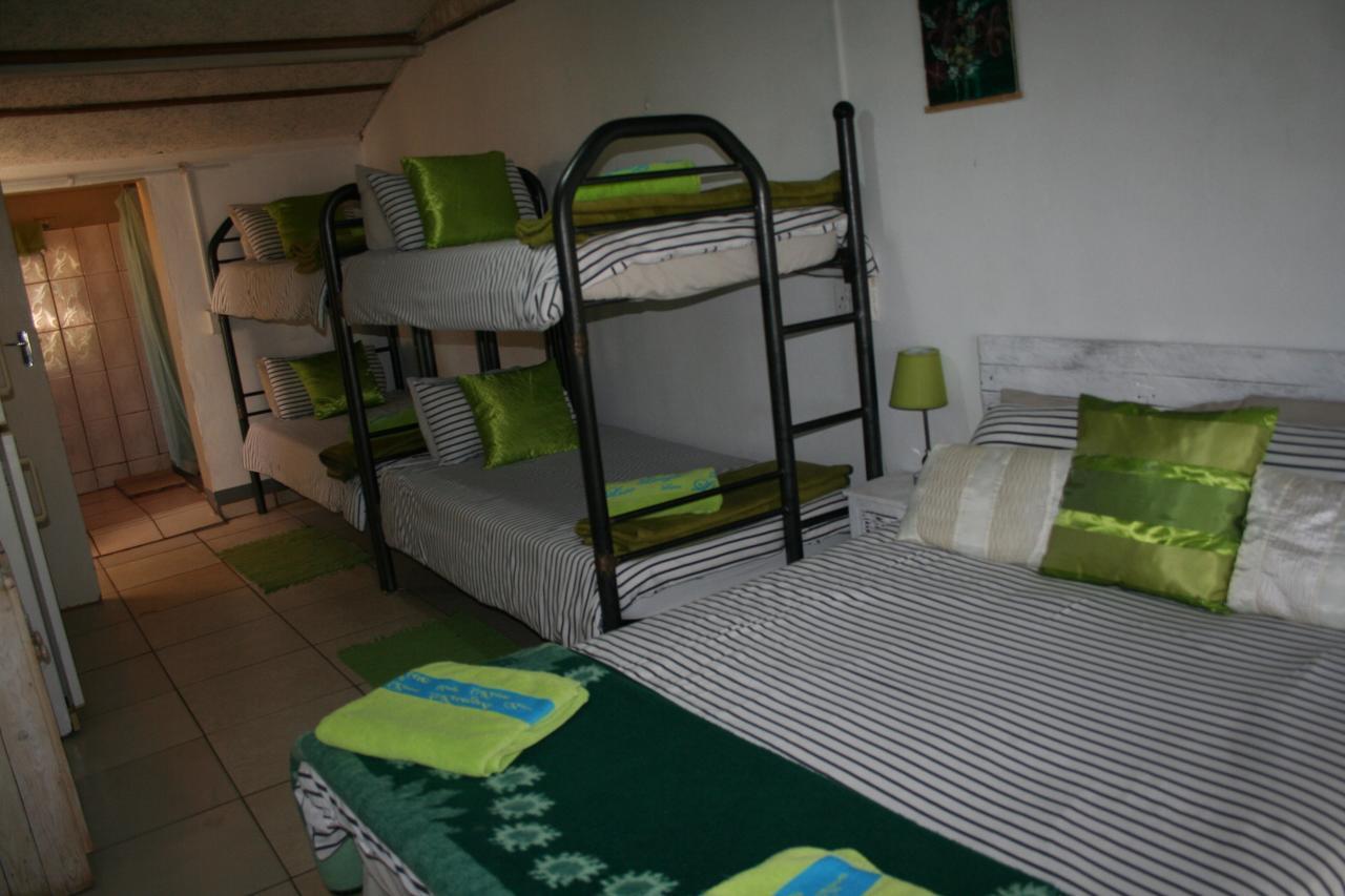 Akwela Guest Farm Hotel Bloemfontein Exterior photo